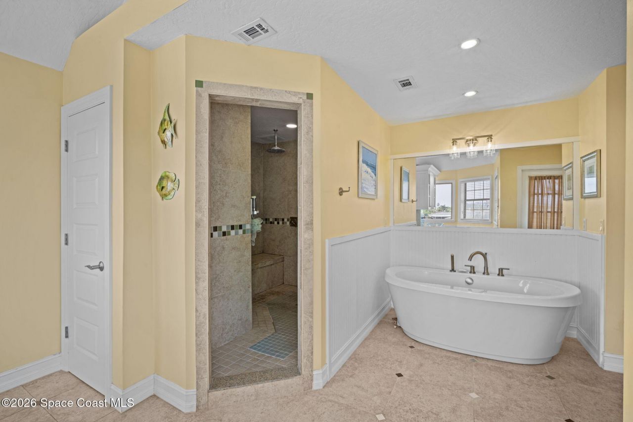 250 Lanternback Island Drive, Satellite Beach, FL 32937 Photo