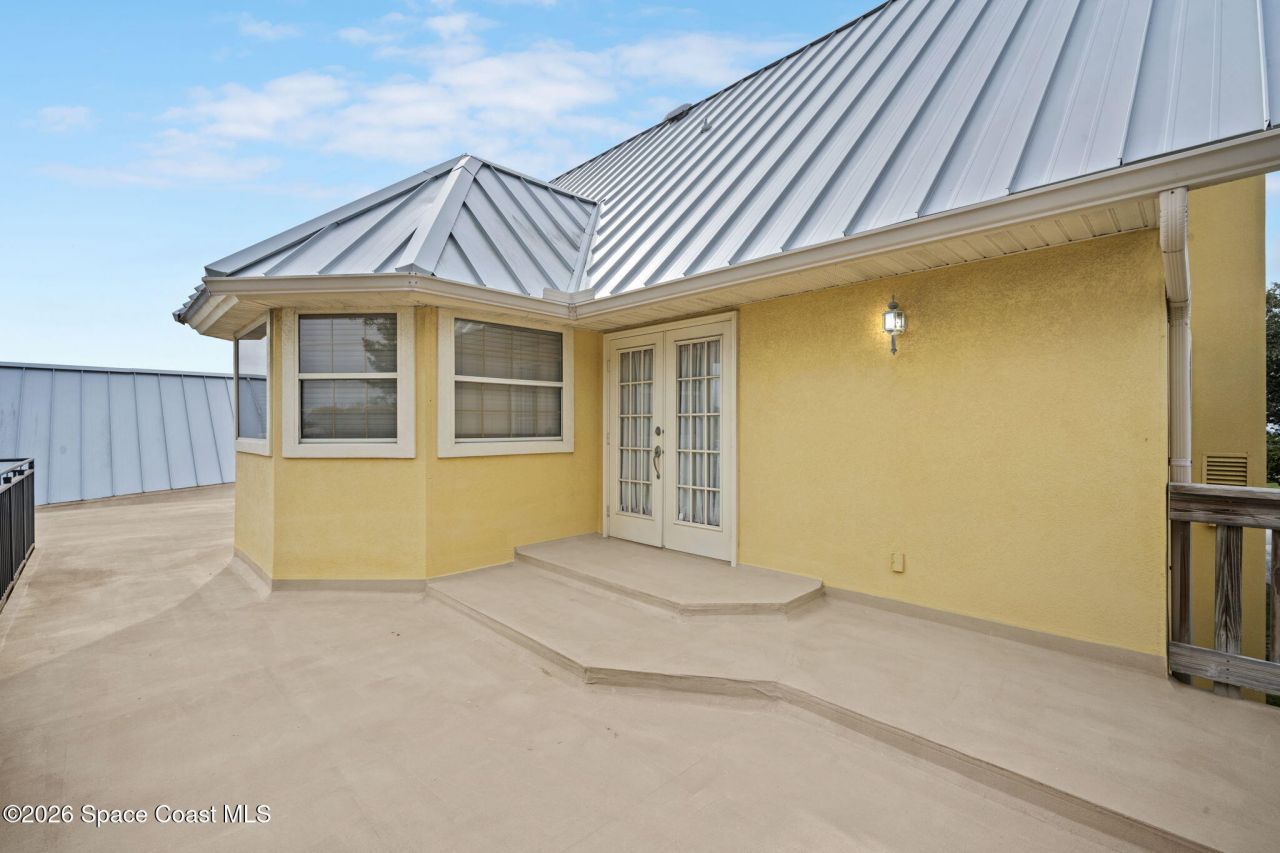 250 Lanternback Island Drive, Satellite Beach, FL 32937 Photo
