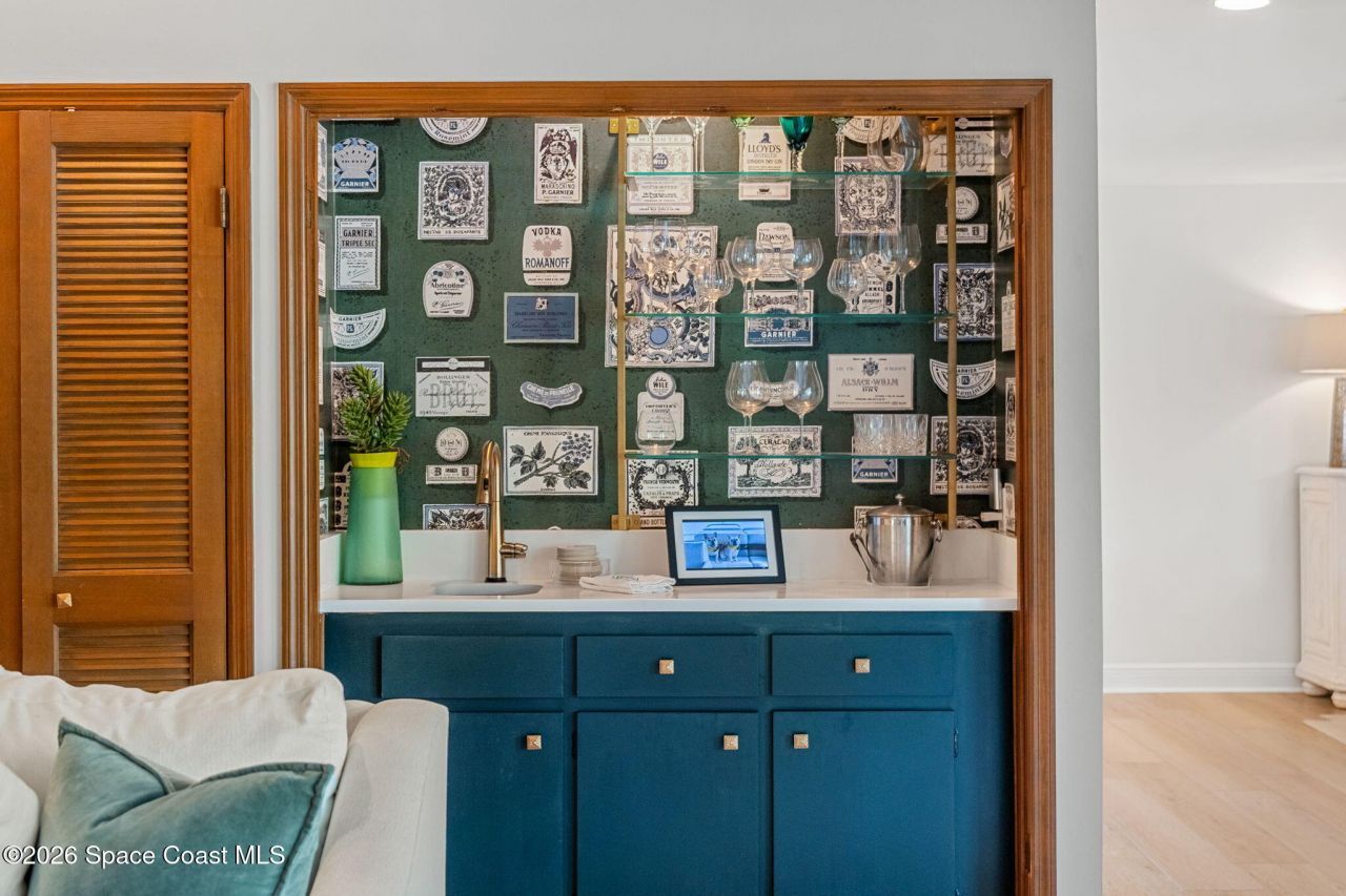 656 Franklyn Avenue, Indialantic, FL 32903 Photo