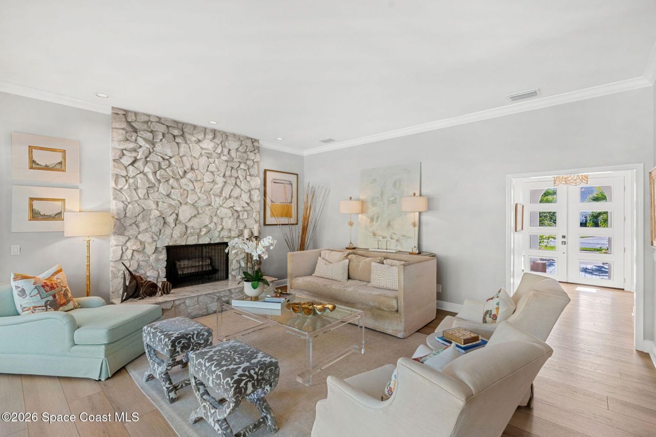 656 Franklyn Avenue, Indialantic, FL 32903 Photo