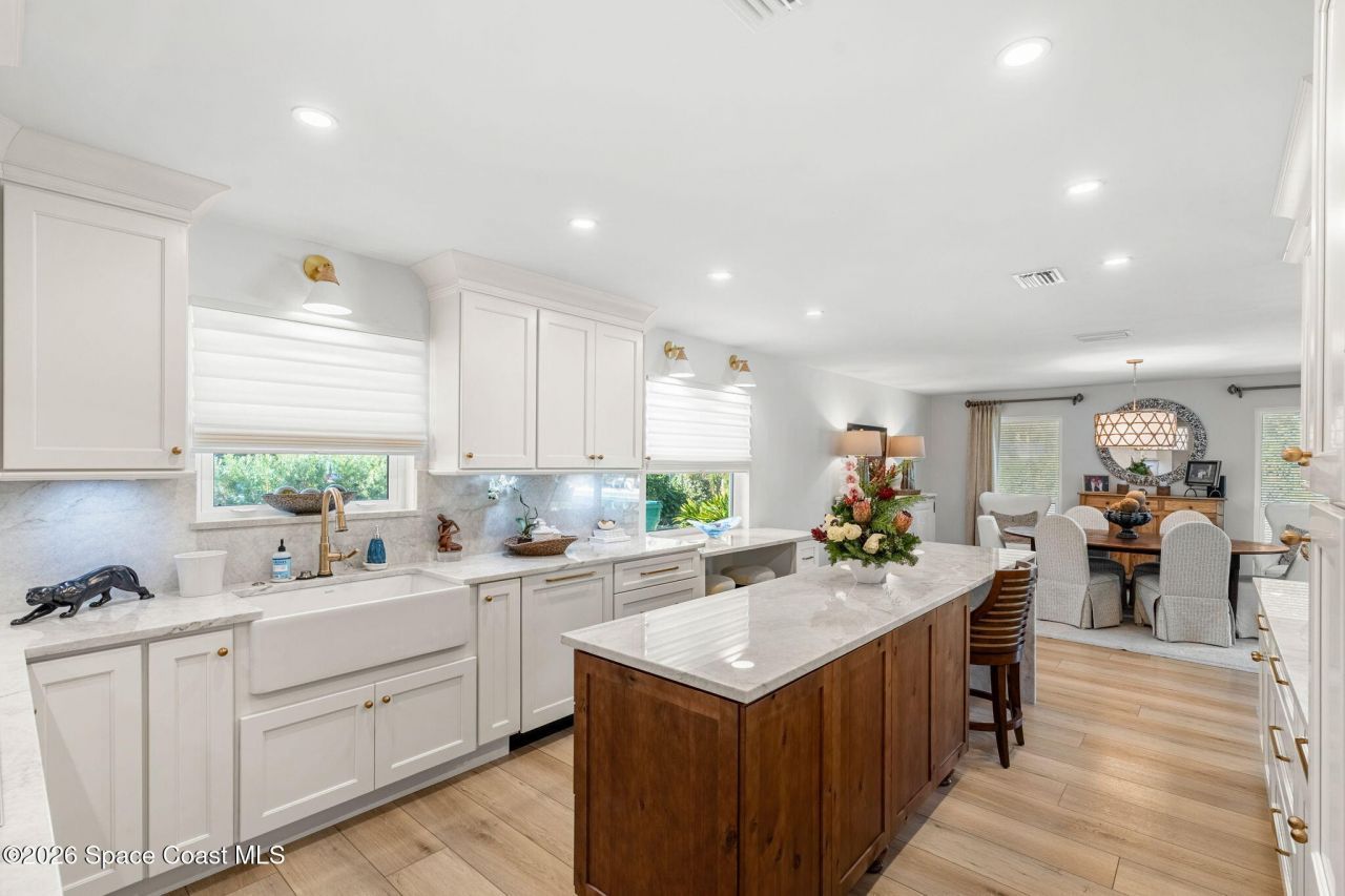 656 Franklyn Avenue, Indialantic, FL 32903 Photo