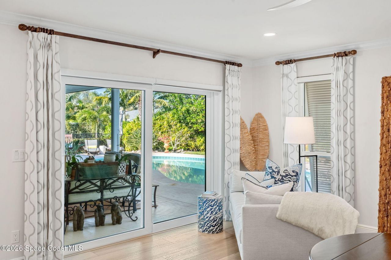 656 Franklyn Avenue, Indialantic, FL 32903 Photo