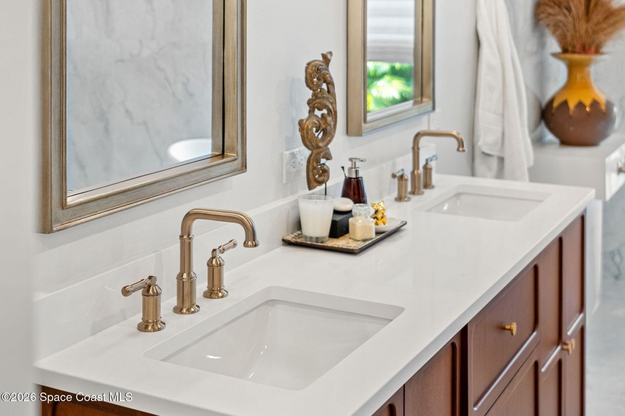 656 Franklyn Avenue, Indialantic, FL 32903 Photo