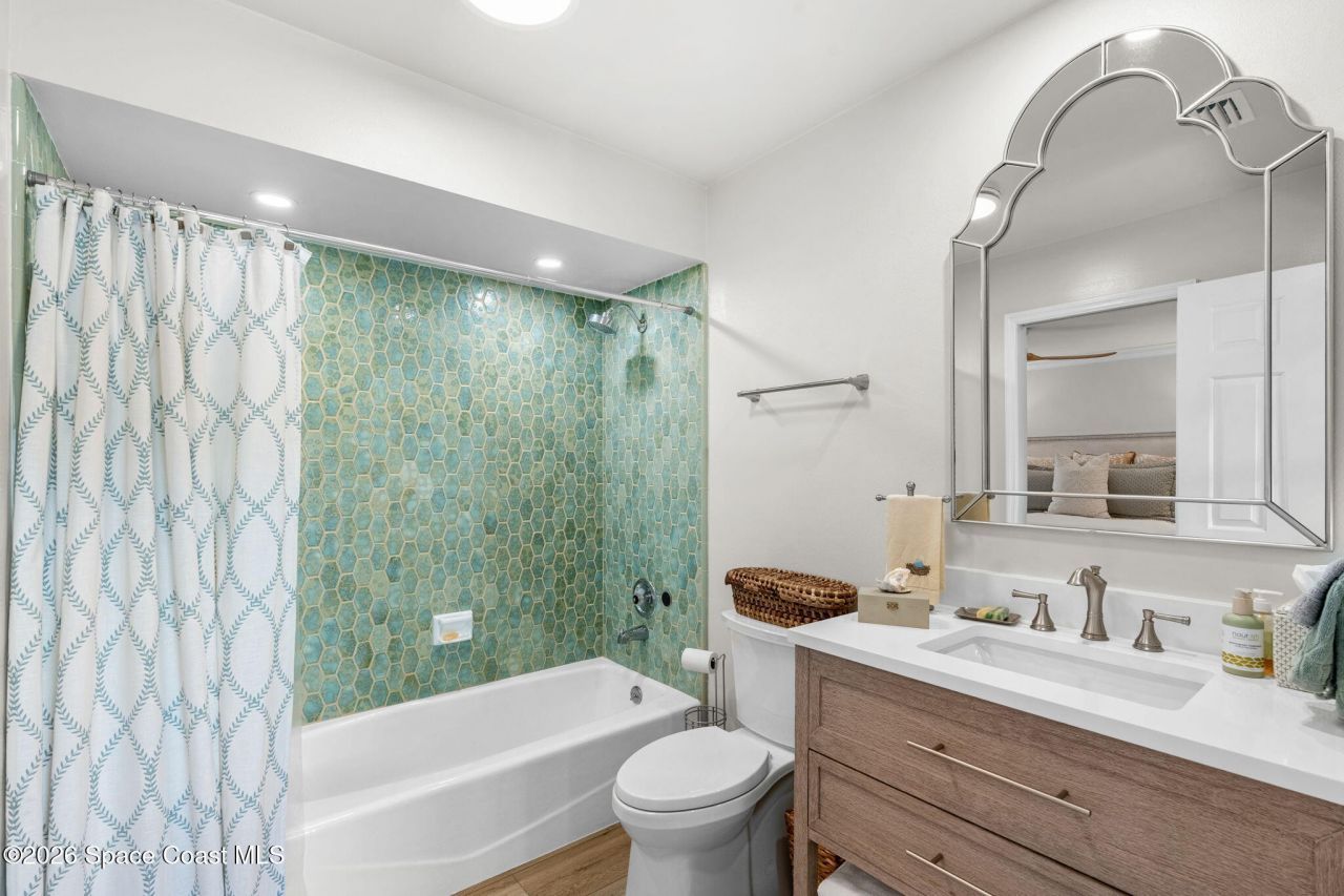 656 Franklyn Avenue, Indialantic, FL 32903 Photo