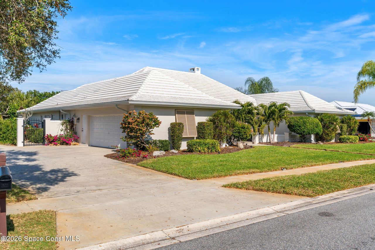 656 Franklyn Avenue, Indialantic, FL 32903 Photo