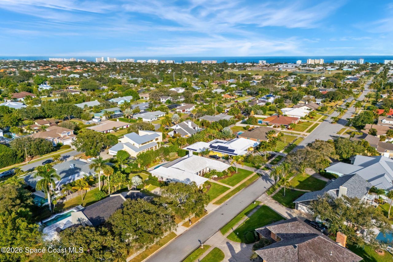 656 Franklyn Avenue, Indialantic, FL 32903 Photo