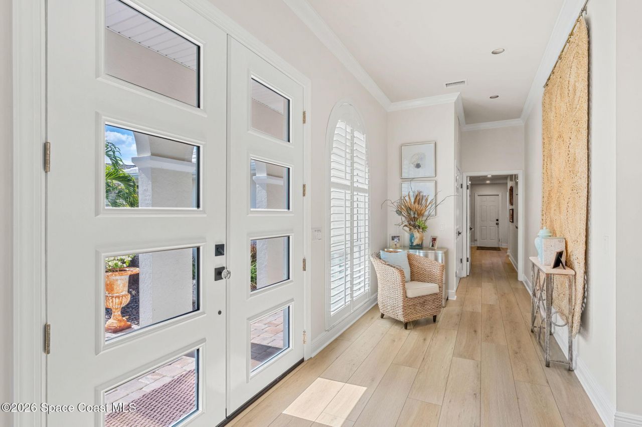 656 Franklyn Avenue, Indialantic, FL 32903 Photo