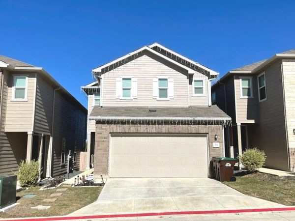 10643 W Military Dr, San Antonio, TX 78251