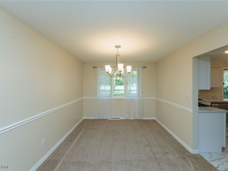 6258 Carlyle Drive, Seven Hills, OH 44131 Photo 16