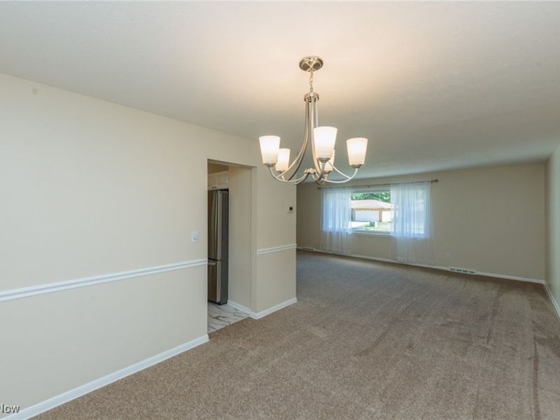 6258 Carlyle Drive, Seven Hills, OH 44131 Photo 17