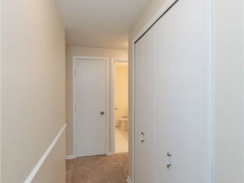 6258 Carlyle Drive, Seven Hills, OH 44131 Photo 25