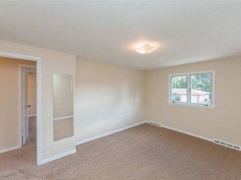 6258 Carlyle Drive, Seven Hills, OH 44131 Photo 33