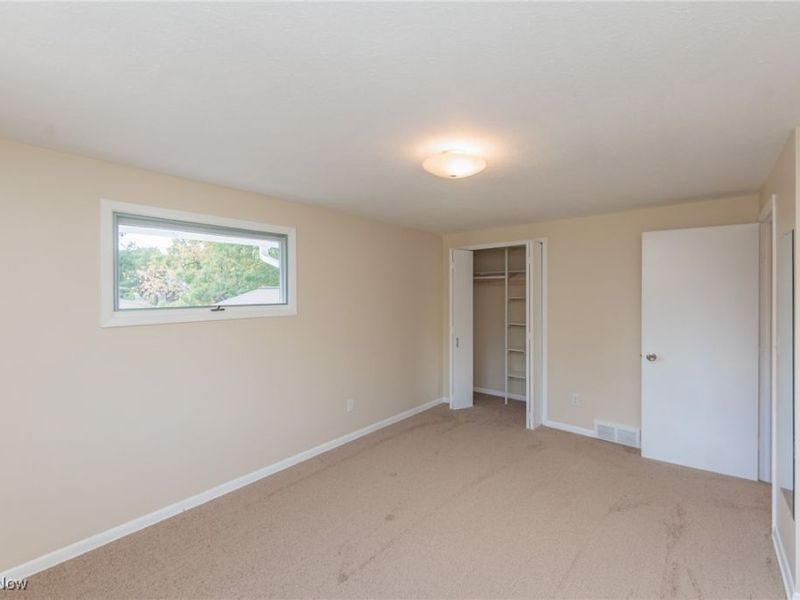 6258 Carlyle Drive, Seven Hills, OH 44131 Photo 34