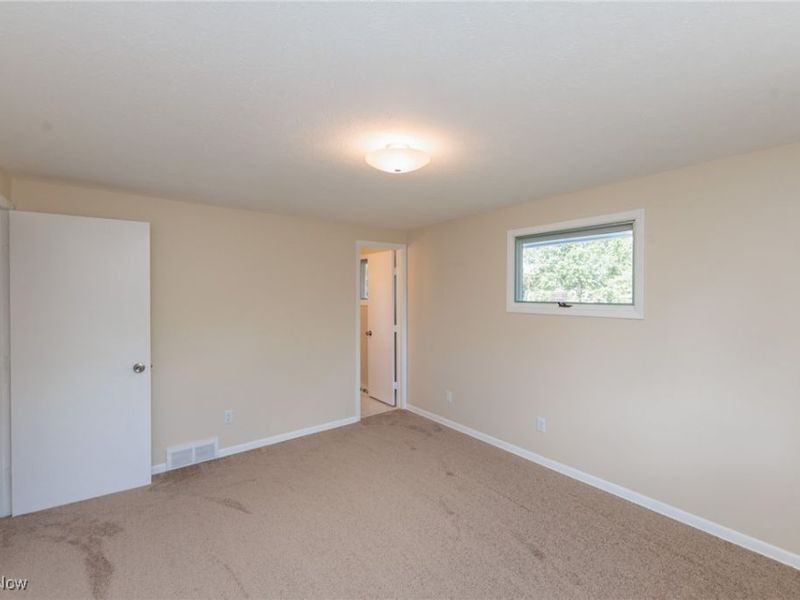 6258 Carlyle Drive, Seven Hills, OH 44131 Photo 37