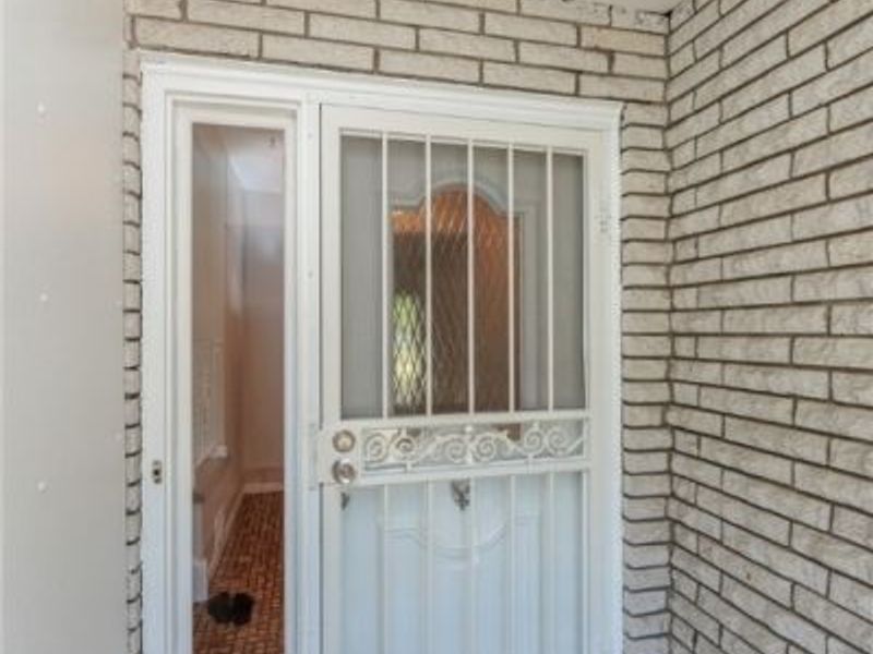 6258 Carlyle Drive, Seven Hills, OH 44131 Photo 5