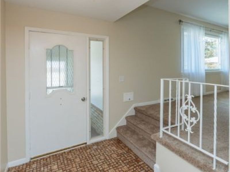 6258 Carlyle Drive, Seven Hills, OH 44131 Photo 6