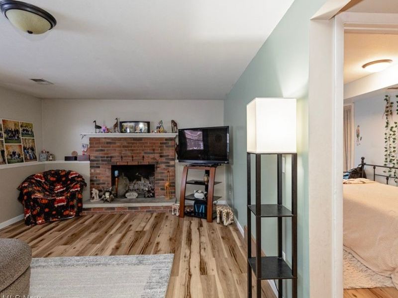 110 Edgefield Drive, Elyria, OH 44035 Photo 24