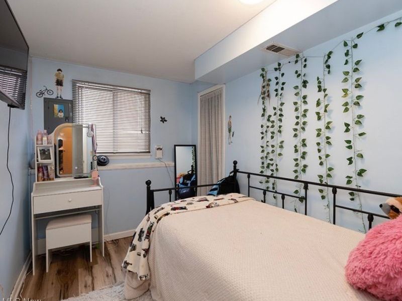 110 Edgefield Drive, Elyria, OH 44035 Photo 27