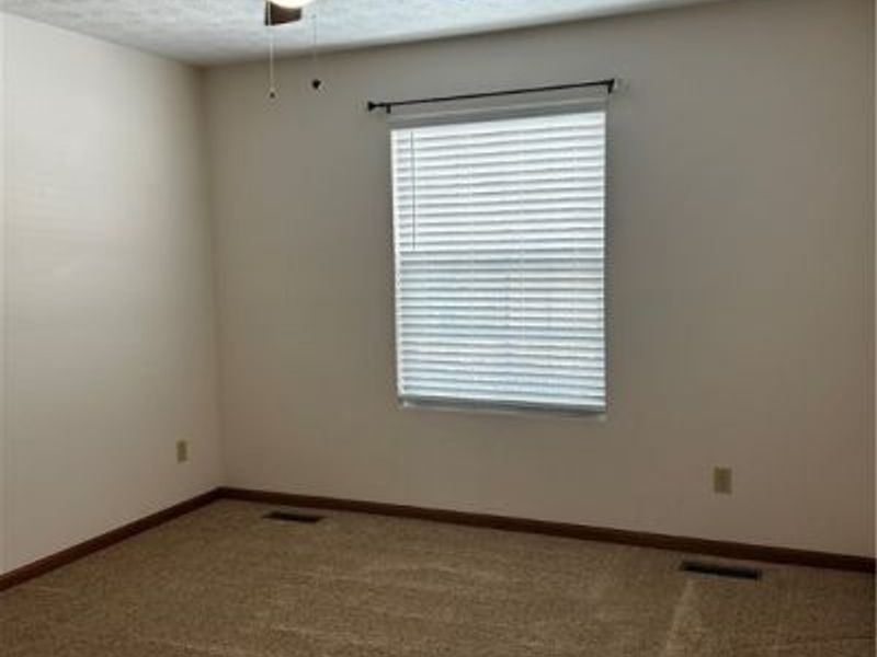 217 Syracuse Court, Elyria, OH 44035 Photo 13