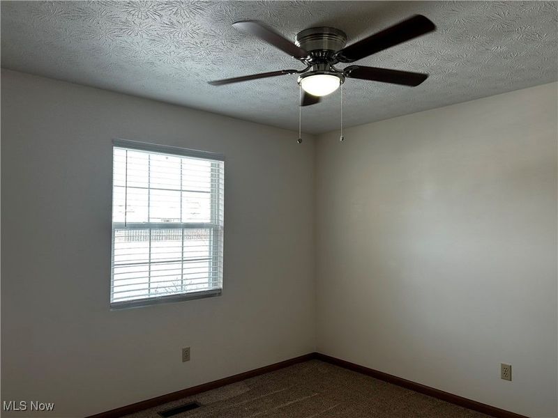 217 Syracuse Court, Elyria, OH 44035 Photo 15