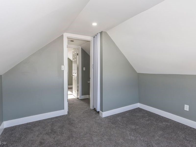 1172 5th Avenue, Akron, OH 44306 Photo 17