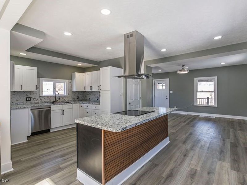 1172 5th Avenue, Akron, OH 44306 Photo 7