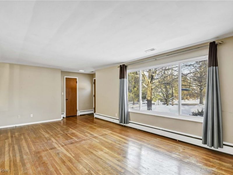 6754 Oakes Road, Brecksville, OH 44141 Photo 3