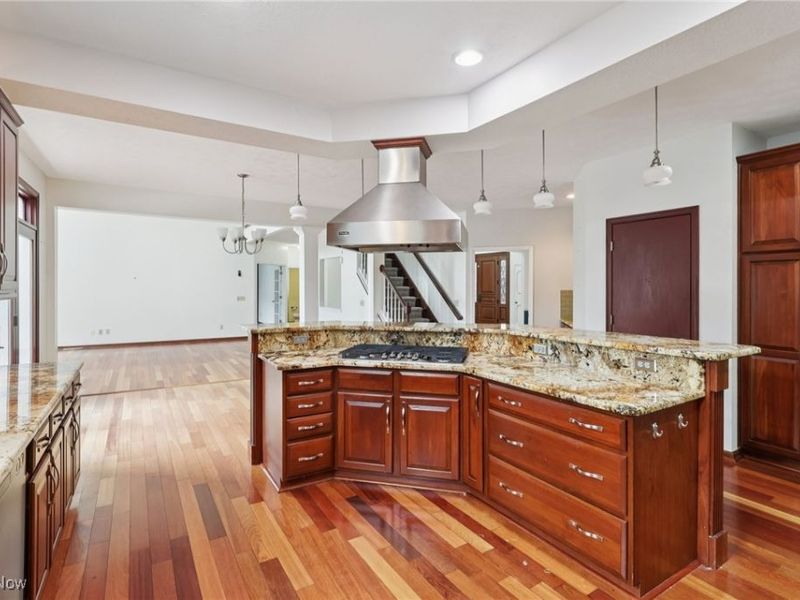 12649 Fieldstone Point, Strongsville, OH 44149 Photo 12