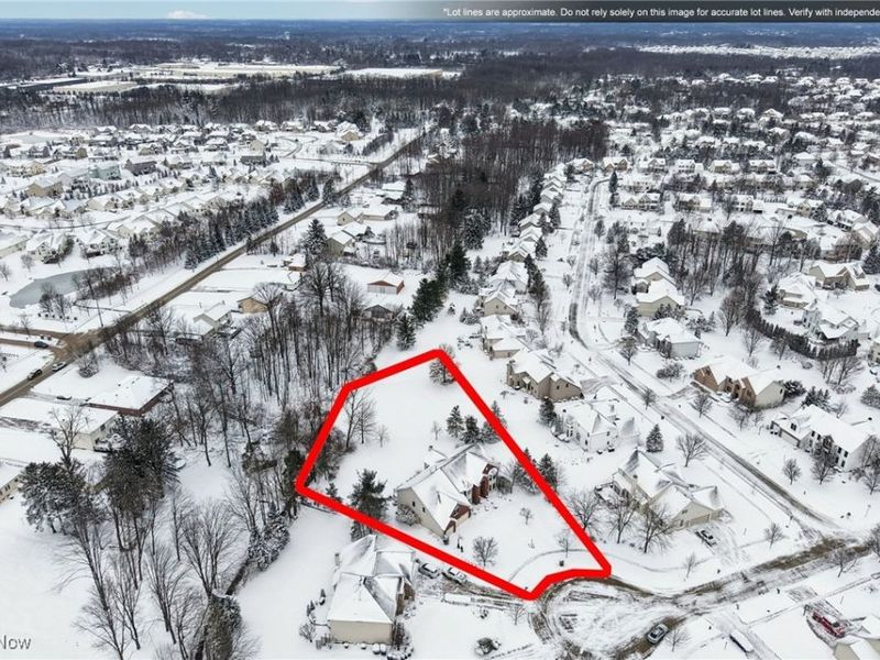 12649 Fieldstone Point, Strongsville, OH 44149 Photo 2