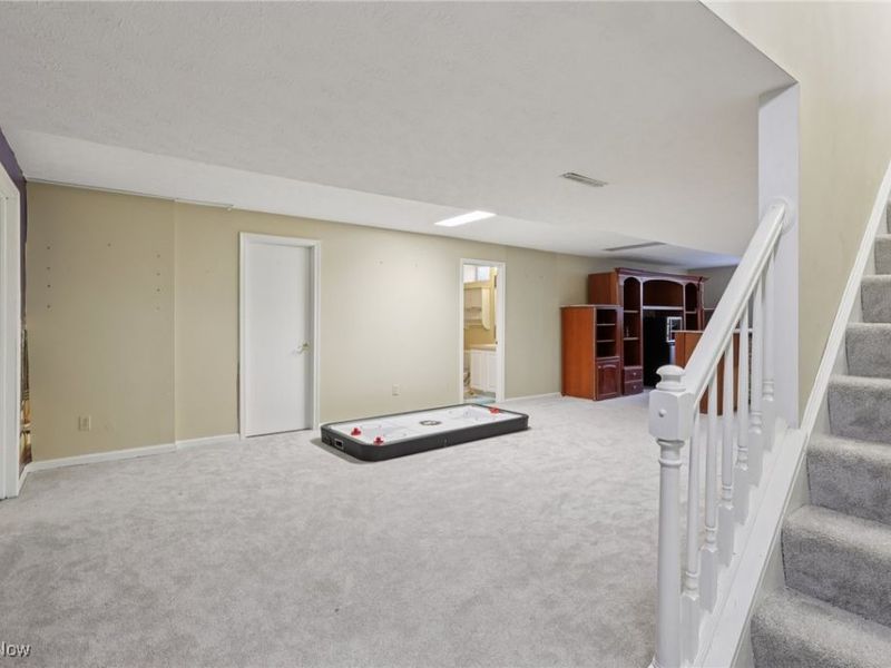 12649 Fieldstone Point, Strongsville, OH 44149 Photo 43