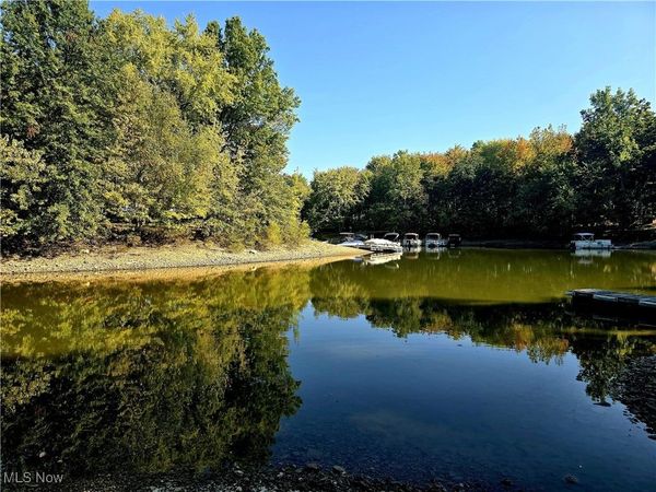 10745 Leffingwell Road, North Benton, OH 44449