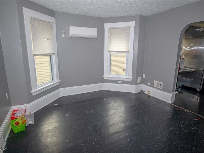 3600 E 59th Street, Cleveland, OH 44105 Photo 28