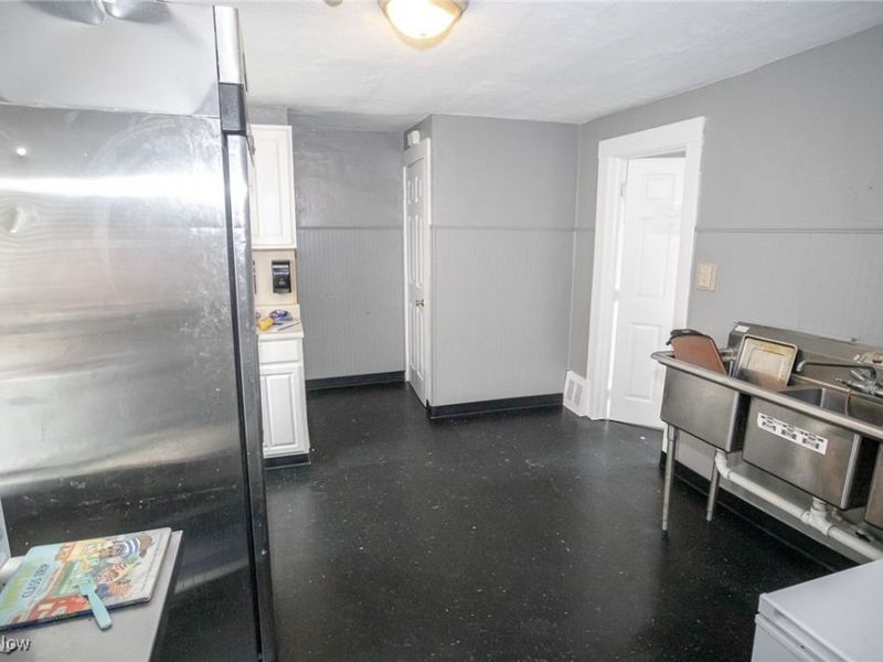 3600 E 59th Street, Cleveland, OH 44105 Photo 32