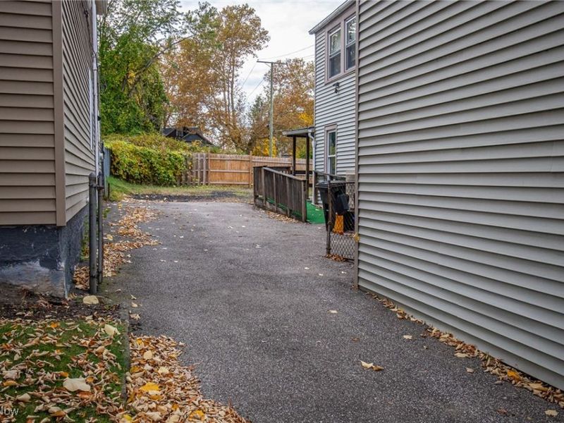 3600 E 59th Street, Cleveland, OH 44105 Photo 9