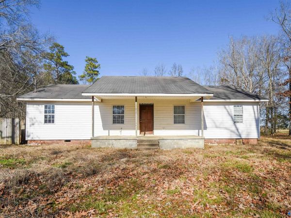 425 College Avenue, New Hope, AL 35760
