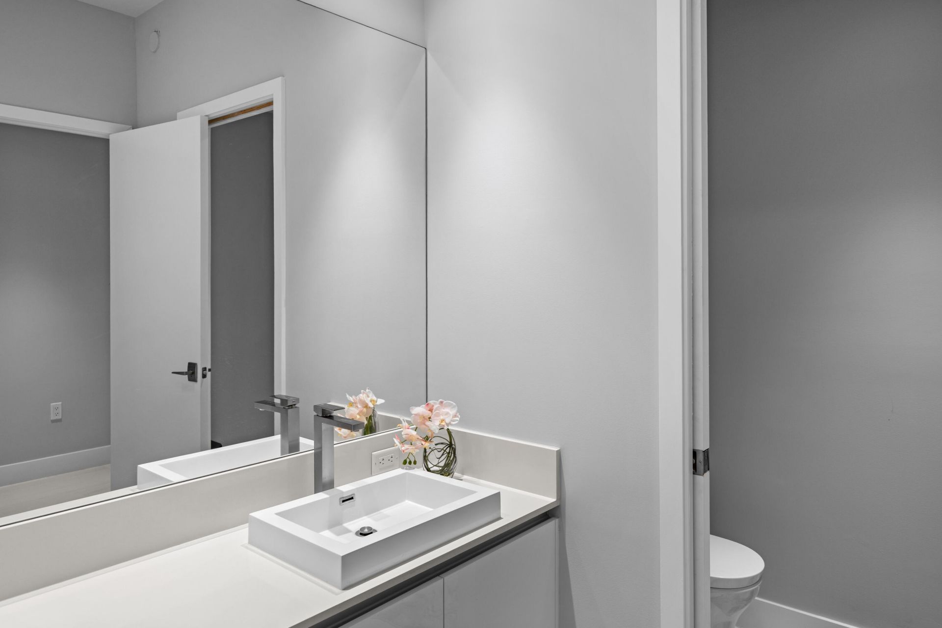 3100 N Ocean Drive, Unit H-1508 & H, Singer Island, FL 33404 Photo