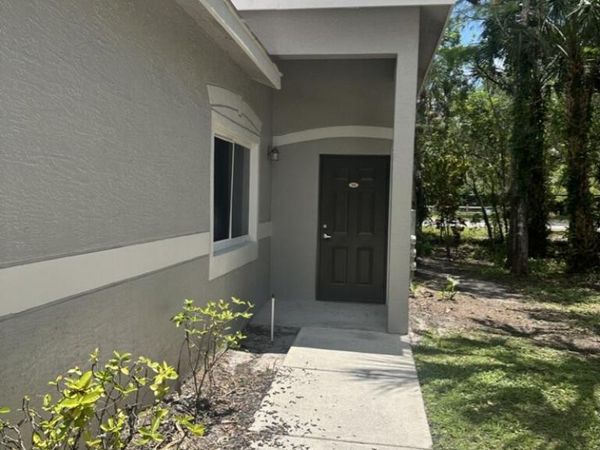 220 Crestwood Circle, Unit 106, Royal Palm Beach, FL 33411