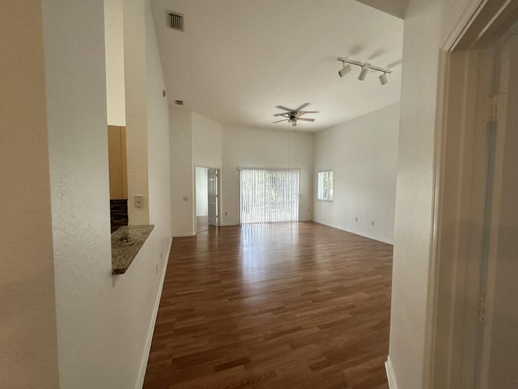220 Crestwood Circle, Unit 106, Royal Palm Beach, FL 33411 Photo