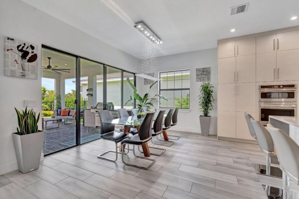 2828 Gin Berry Way, West Palm Beach, FL 33401 Photo