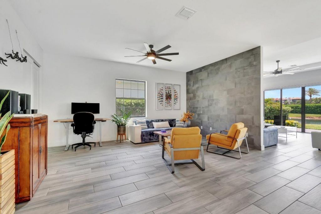 2828 Gin Berry Way, West Palm Beach, FL 33401 Photo