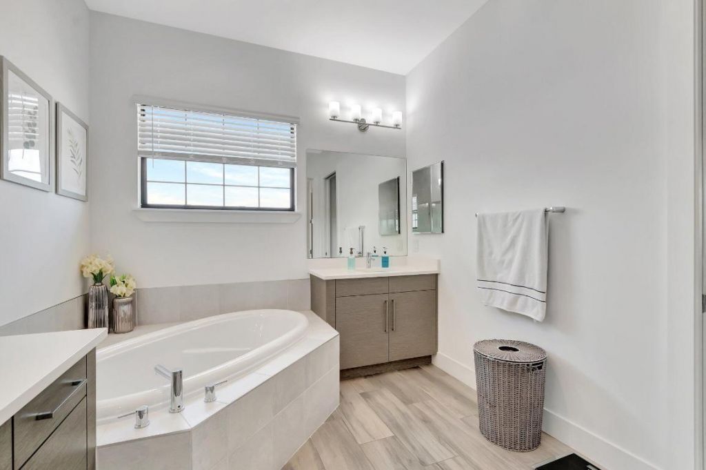 2828 Gin Berry Way, West Palm Beach, FL 33401 Photo