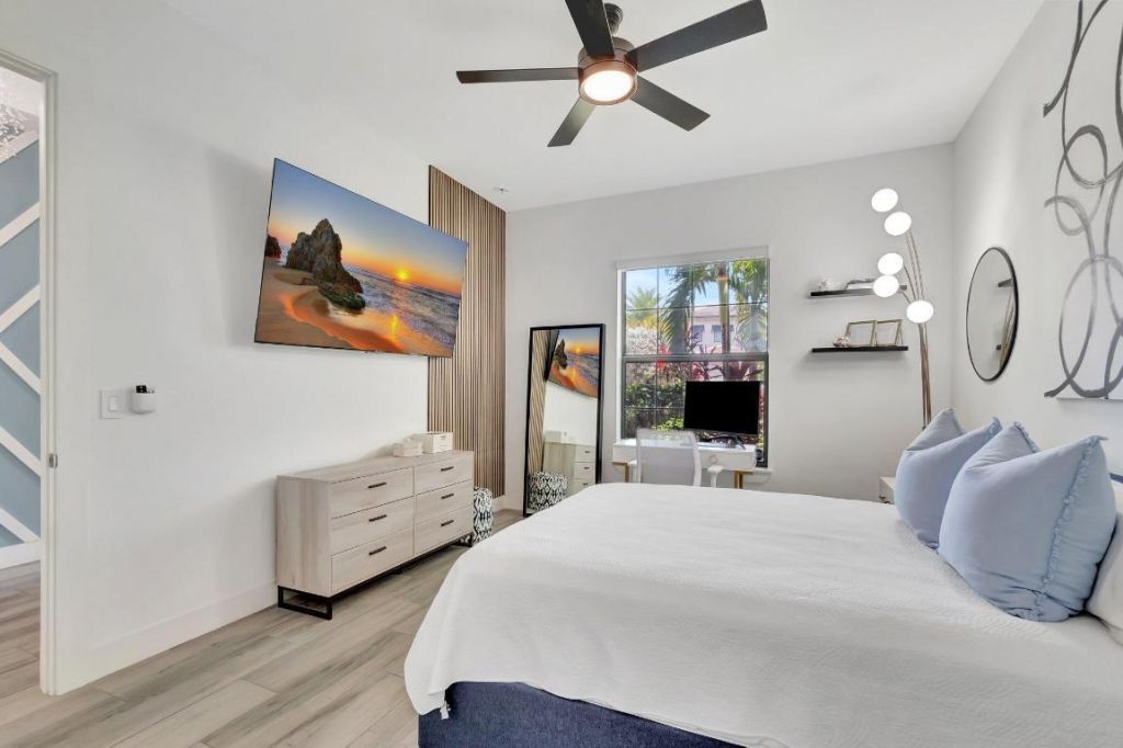 2828 Gin Berry Way, West Palm Beach, FL 33401 Photo