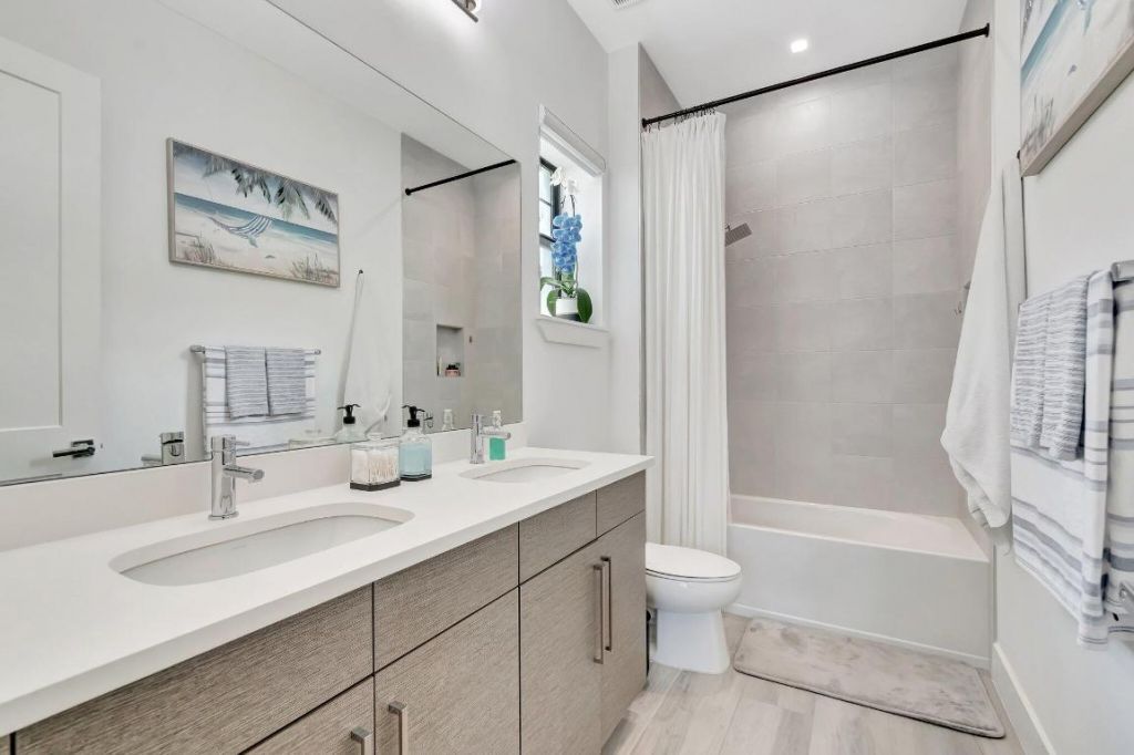 2828 Gin Berry Way, West Palm Beach, FL 33401 Photo