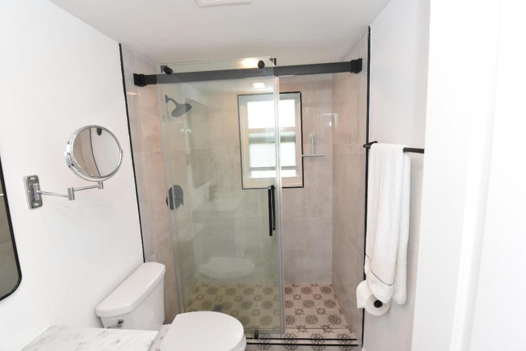 112 Salisbury, Unit E, West Palm Beach, FL 33417 Photo