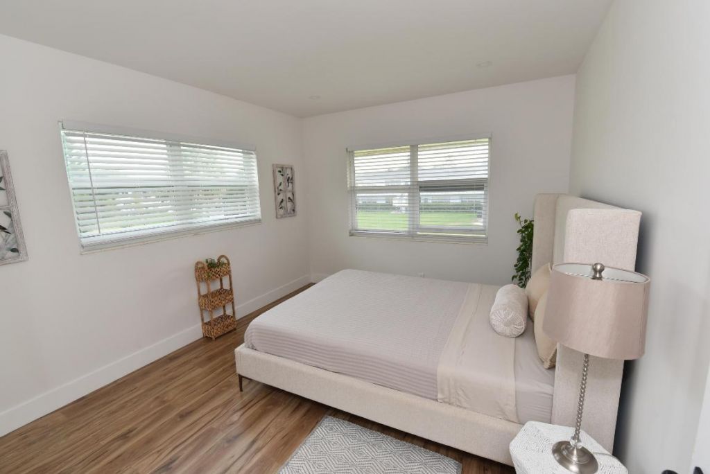 112 Salisbury, Unit E, West Palm Beach, FL 33417 Photo