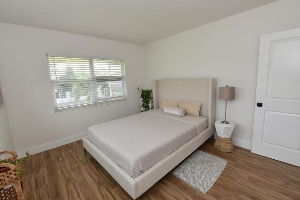 112 Salisbury, Unit E, West Palm Beach, FL 33417 Photo