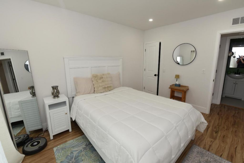 112 Salisbury, Unit E, West Palm Beach, FL 33417 Photo