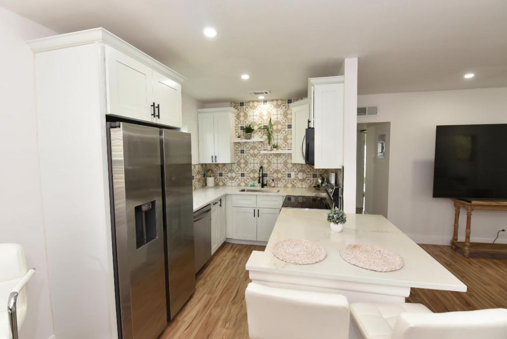 112 Salisbury, Unit E, West Palm Beach, FL 33417 Photo
