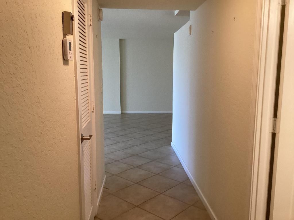 1000 Spanish River Road, Unit 3k, Boca Raton, FL 33432 Photo