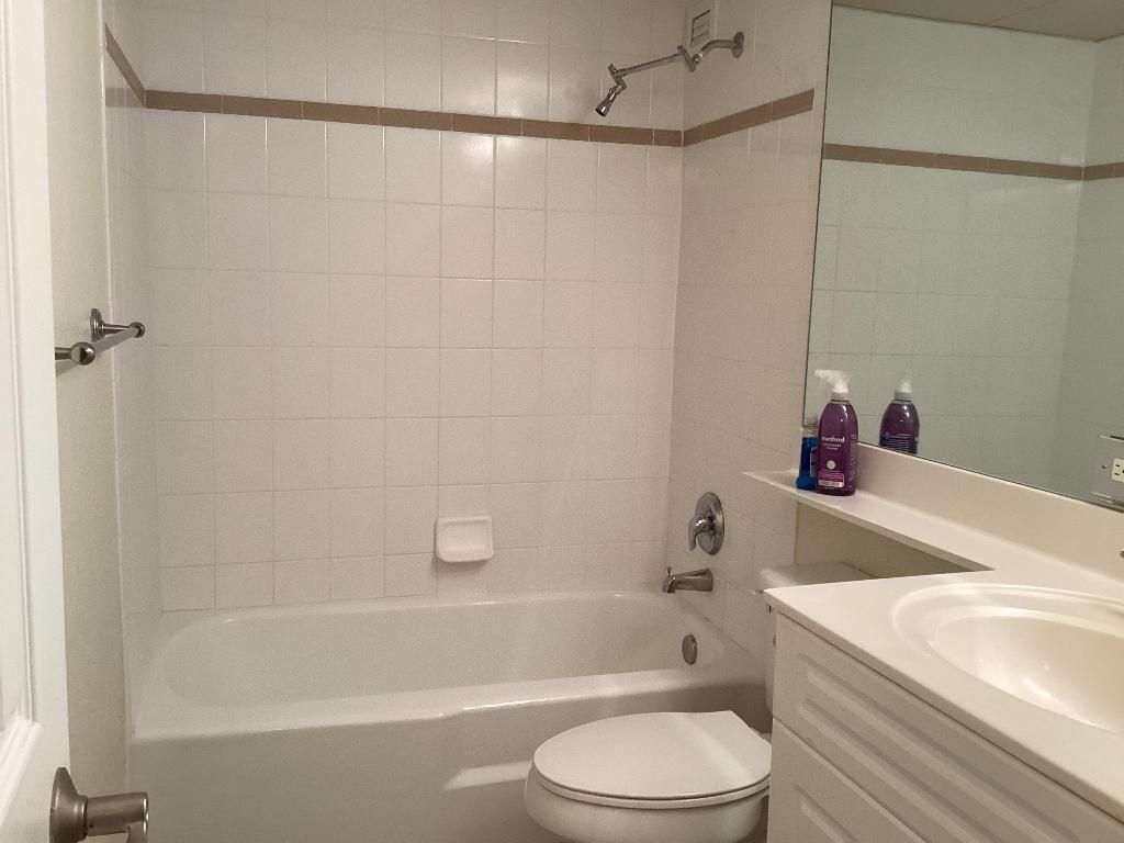 1000 Spanish River Road, Unit 3k, Boca Raton, FL 33432 Photo